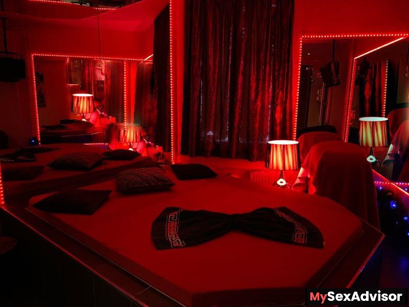 Sex Club Villa166